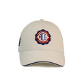 Casquette de baseball en caoutchouc blanc